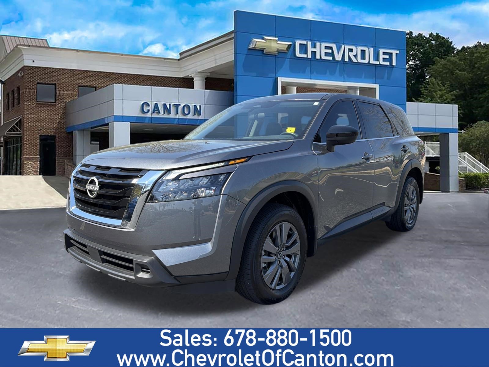 2024 Nissan Pathfinder S