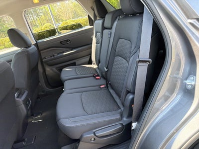 2024 Nissan Pathfinder S