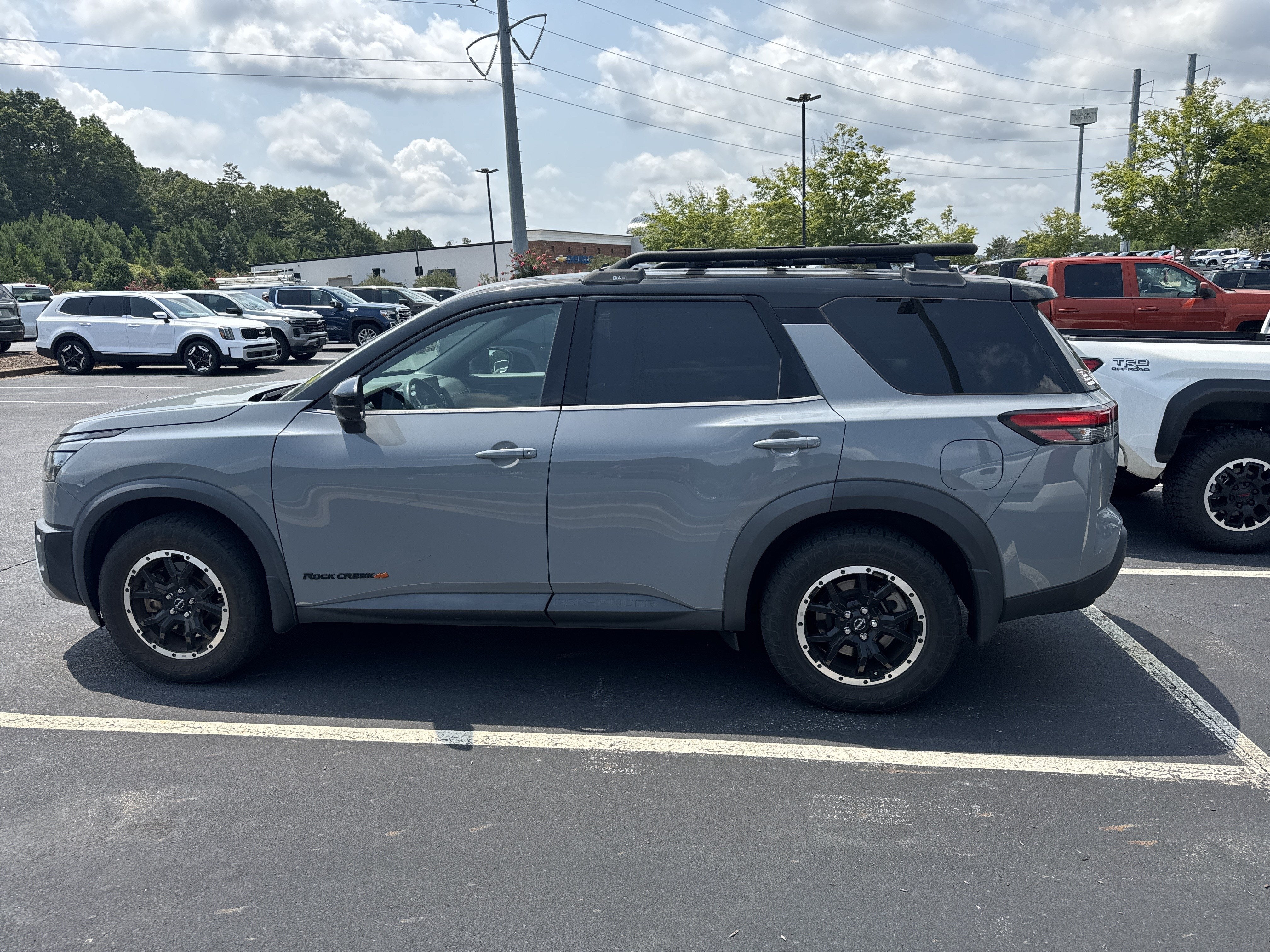 2023 Nissan Pathfinder Rock Creek
