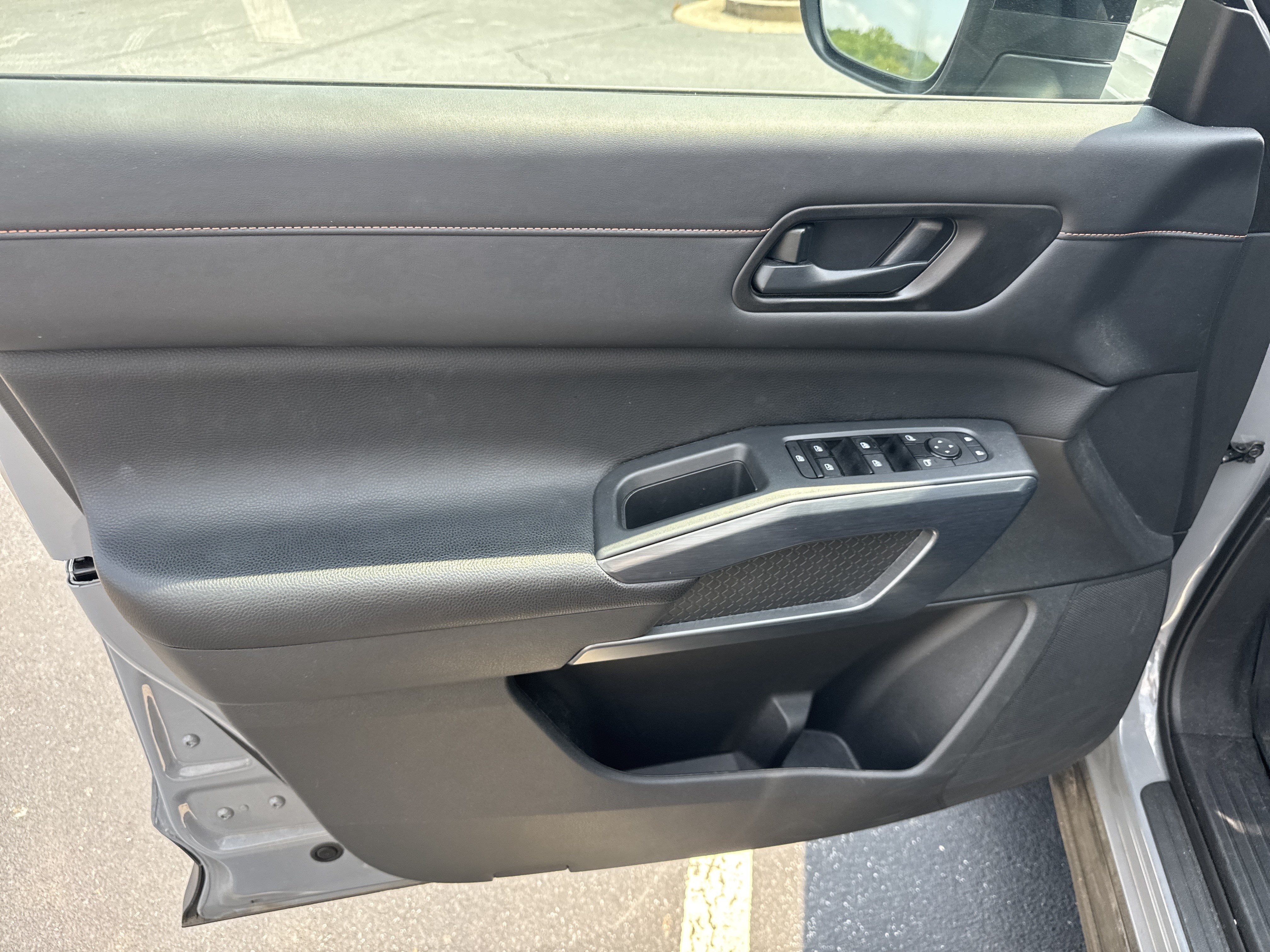 2023 Nissan Pathfinder Rock Creek