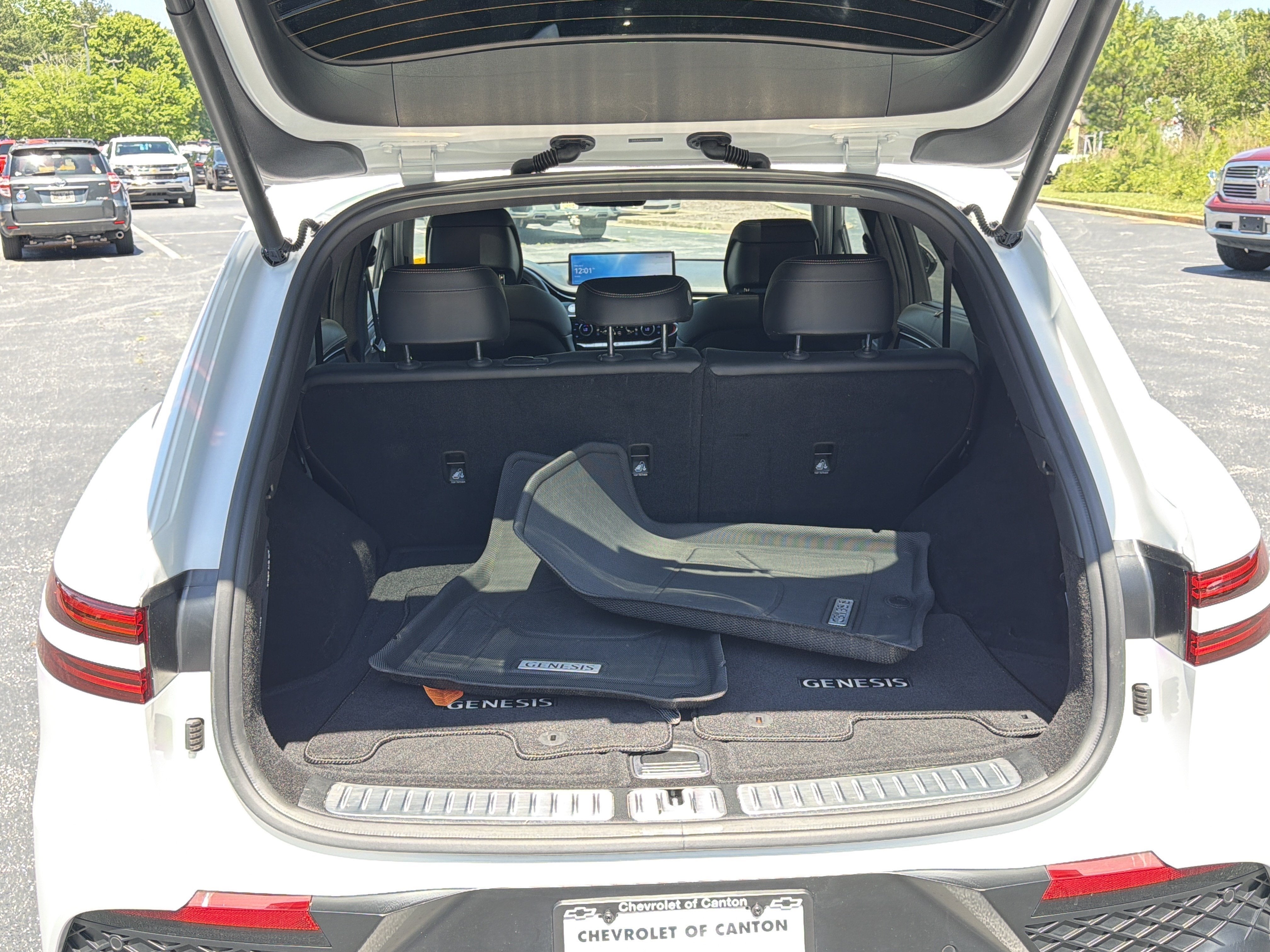 2025 Genesis GV70 2.5T