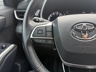 2022 Toyota Highlander XSE