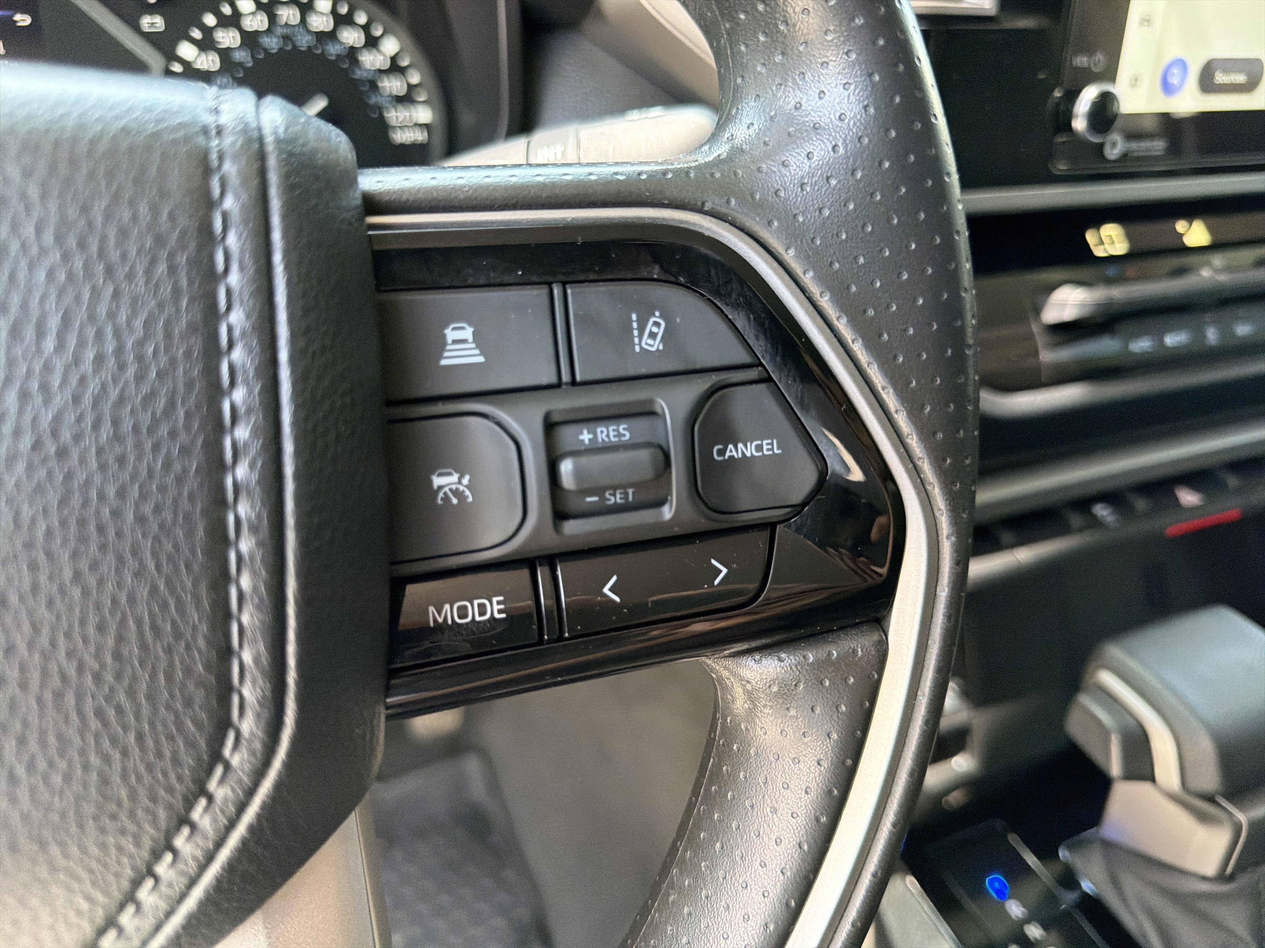 2024 Toyota Tundra 4WD SR5