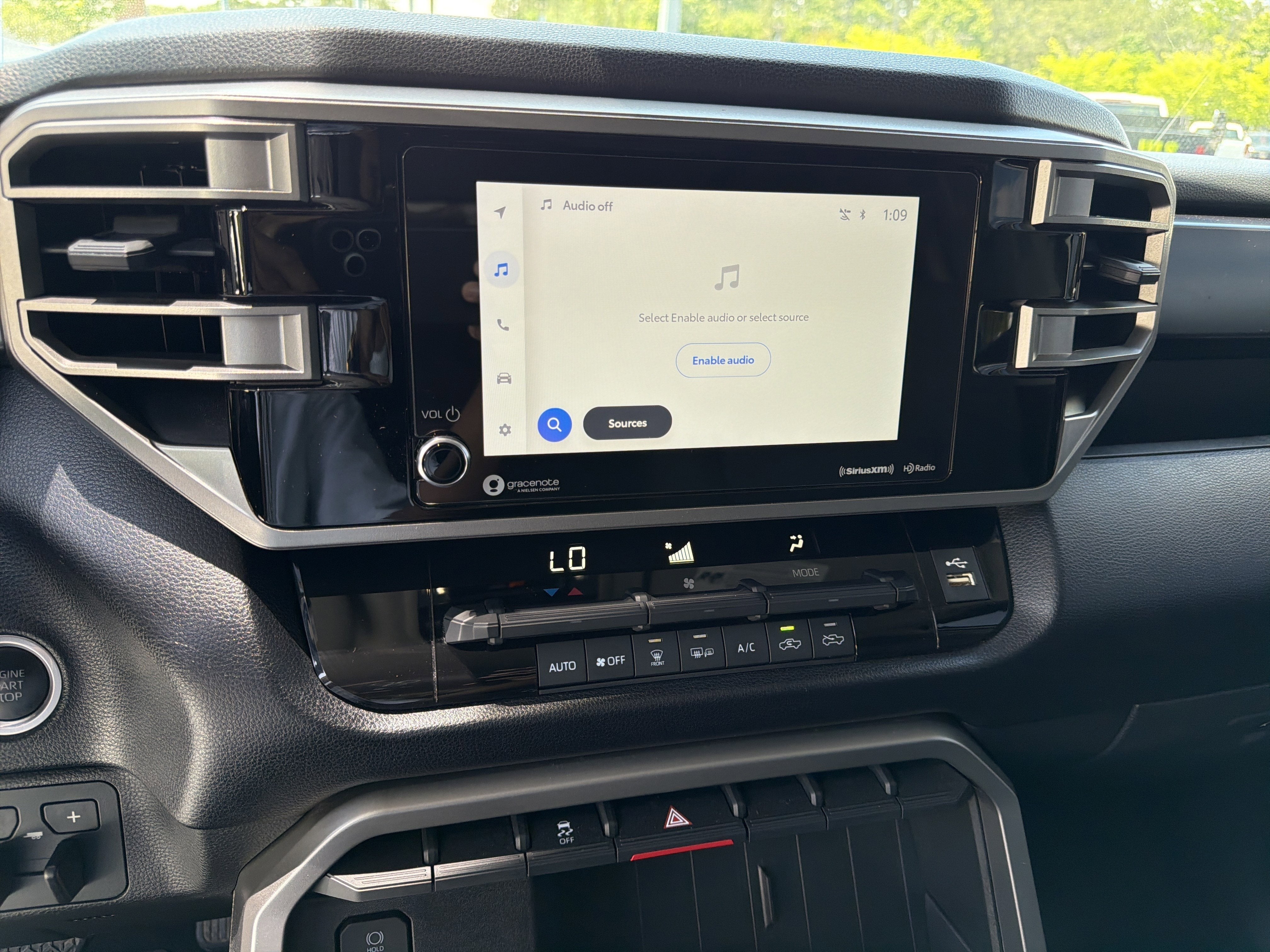 2024 Toyota Tundra 4WD SR5