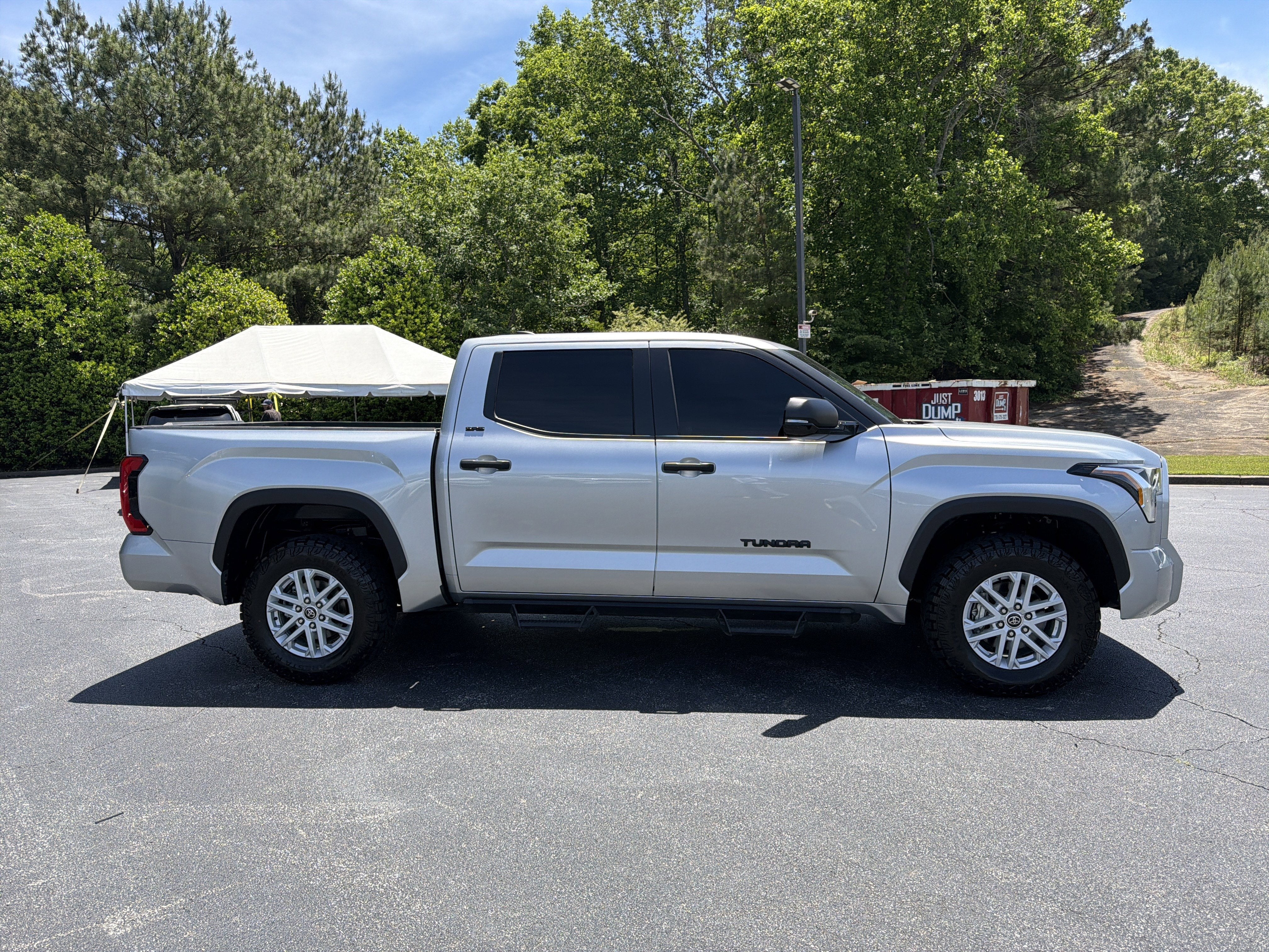 2024 Toyota Tundra 4WD SR5