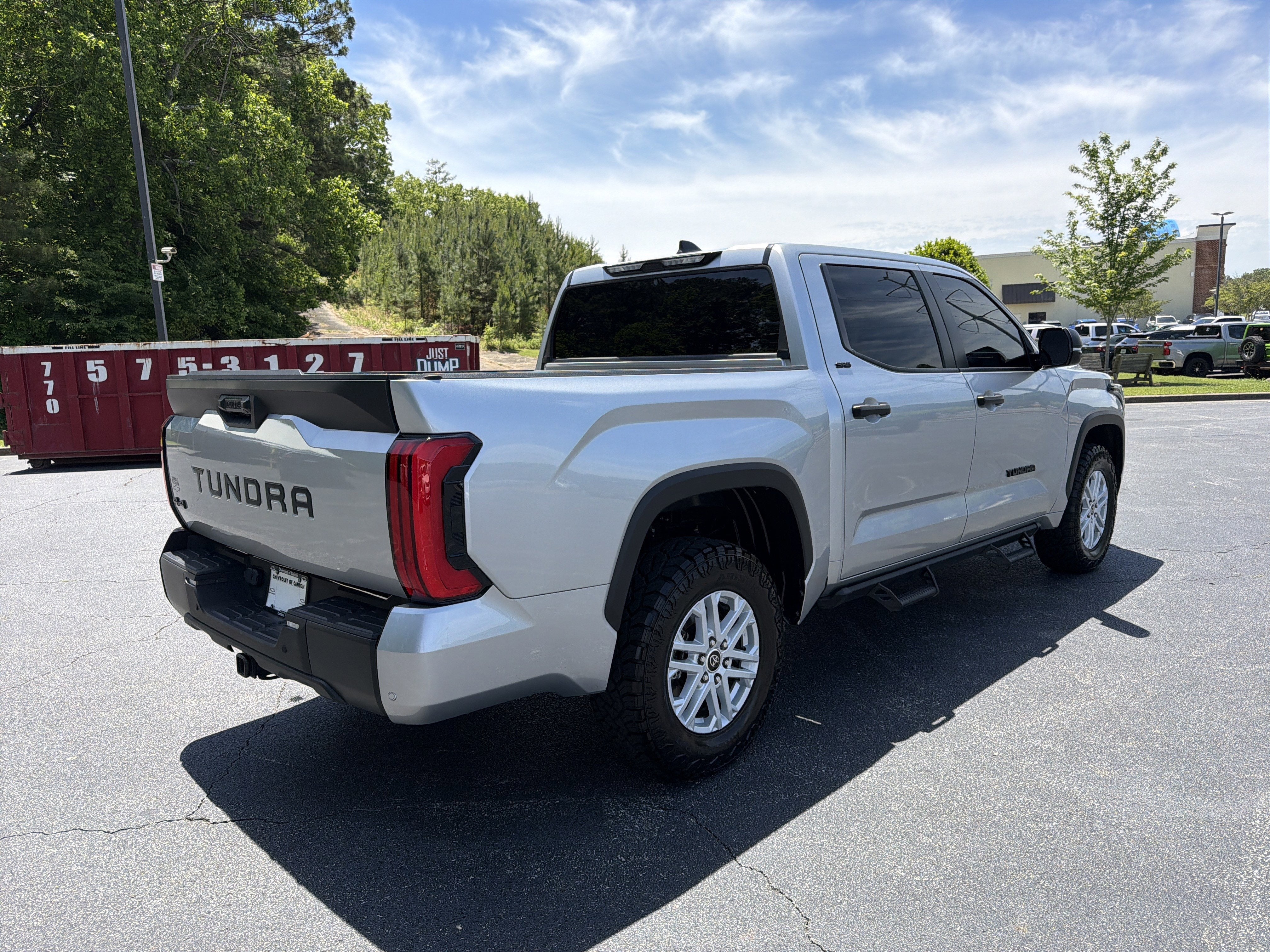2024 Toyota Tundra 4WD SR5