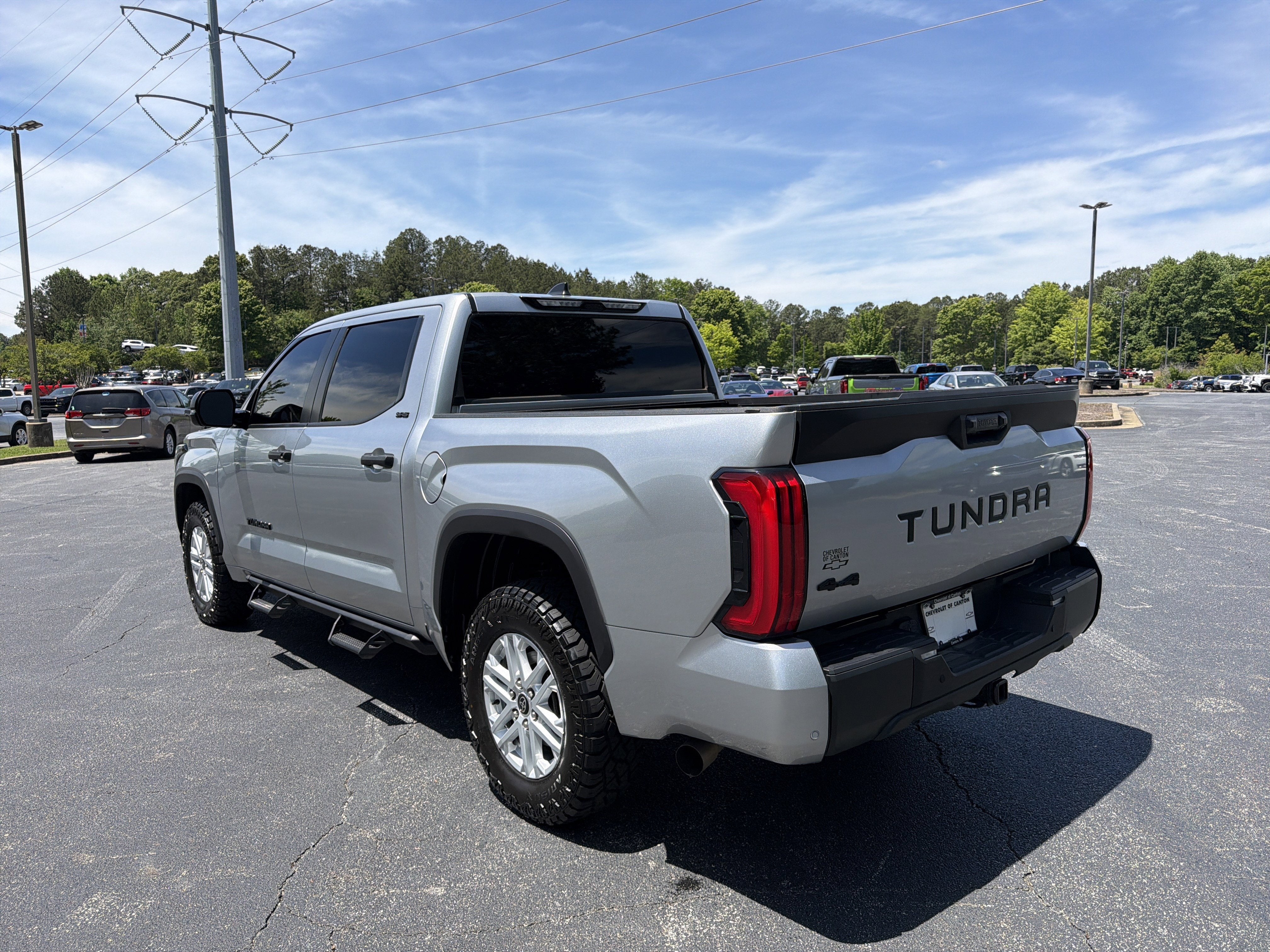 2024 Toyota Tundra 4WD SR5