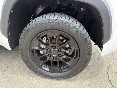 2024 Toyota Tundra 4WD SR5