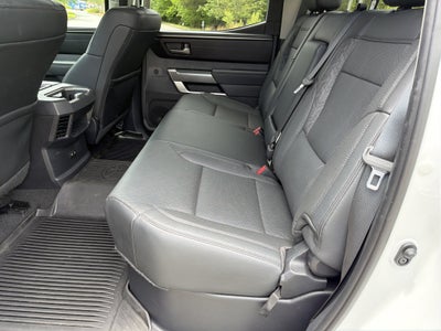 2024 Toyota Tundra 4WD SR5