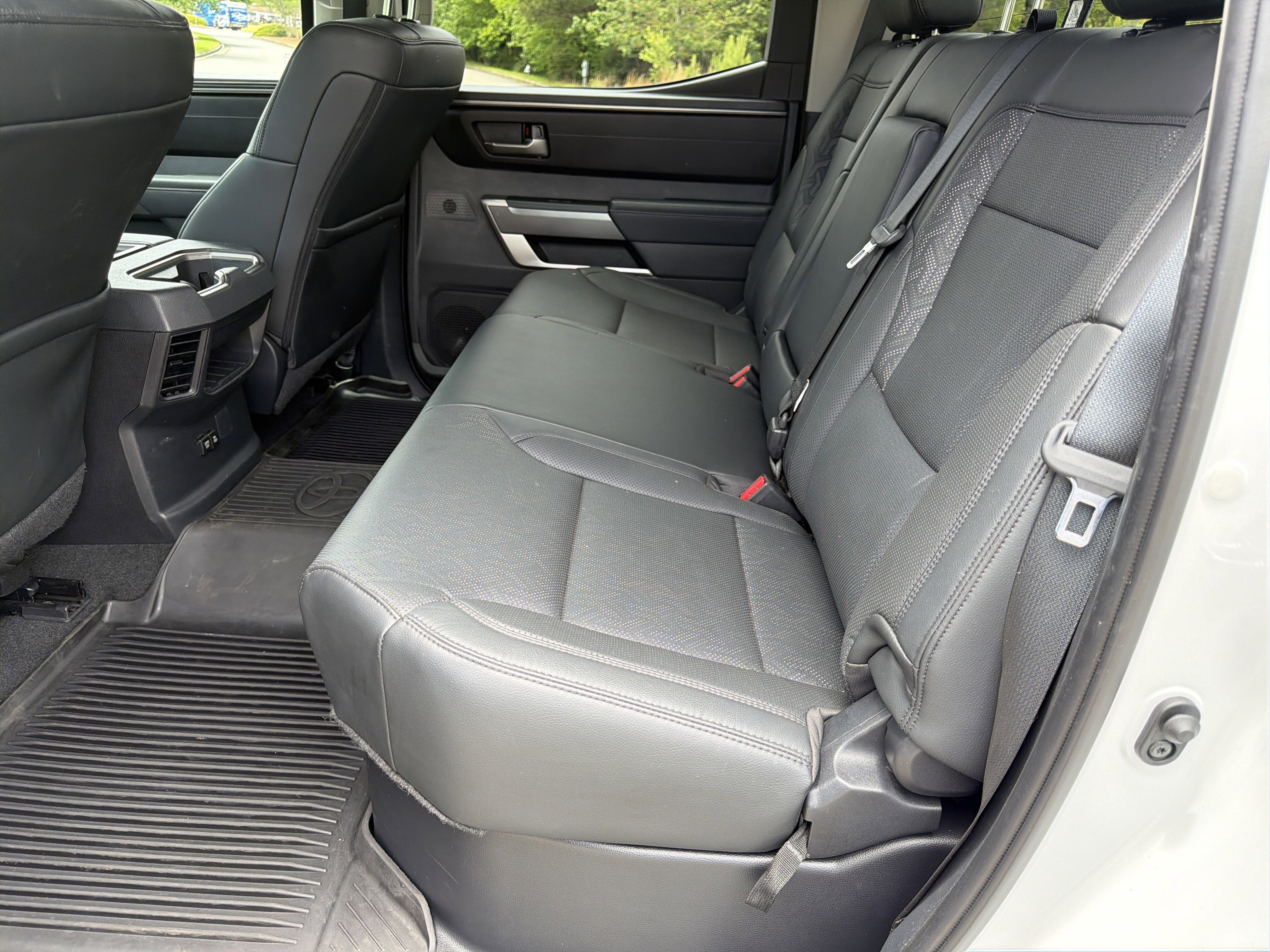 2024 Toyota Tundra 4WD SR5