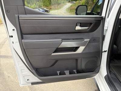 2024 Toyota Tundra 4WD SR5
