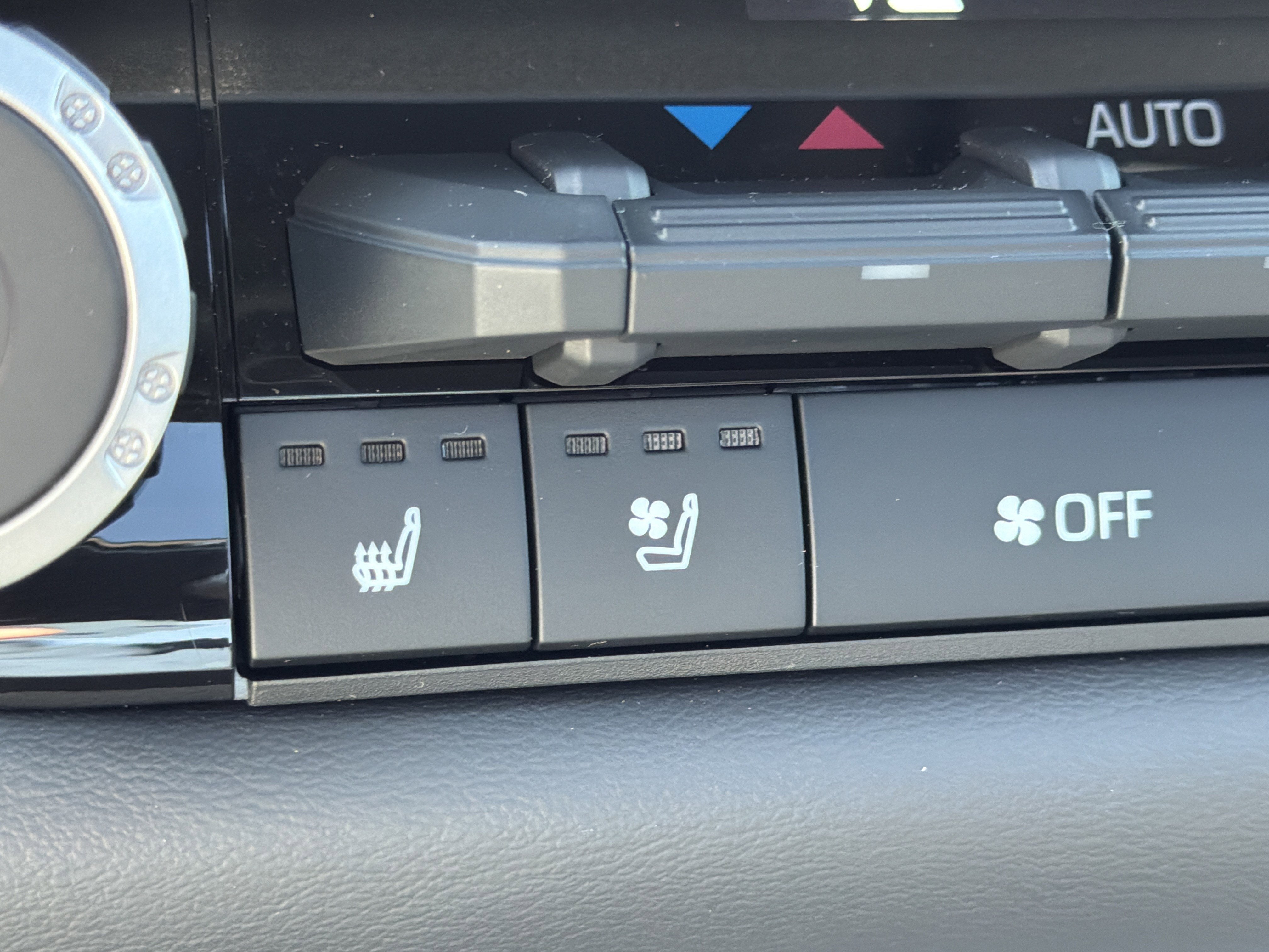 2025 Toyota Tundra 4WD Platinum Hybrid