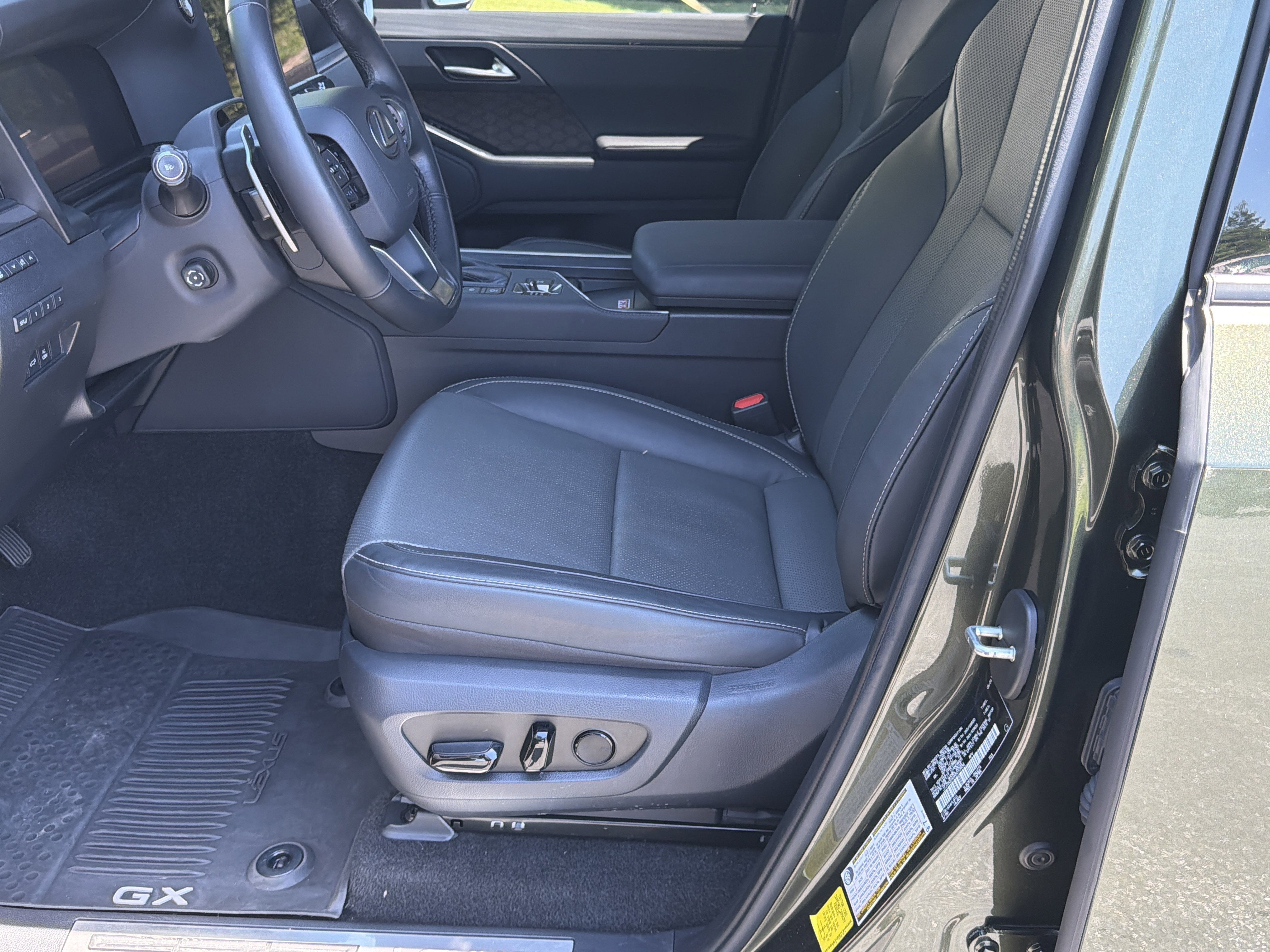 2024 Lexus GX GX 550 Premium