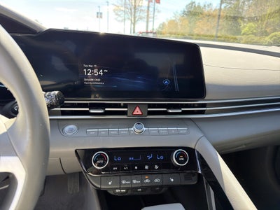 2025 Hyundai Elantra SEL Convenience