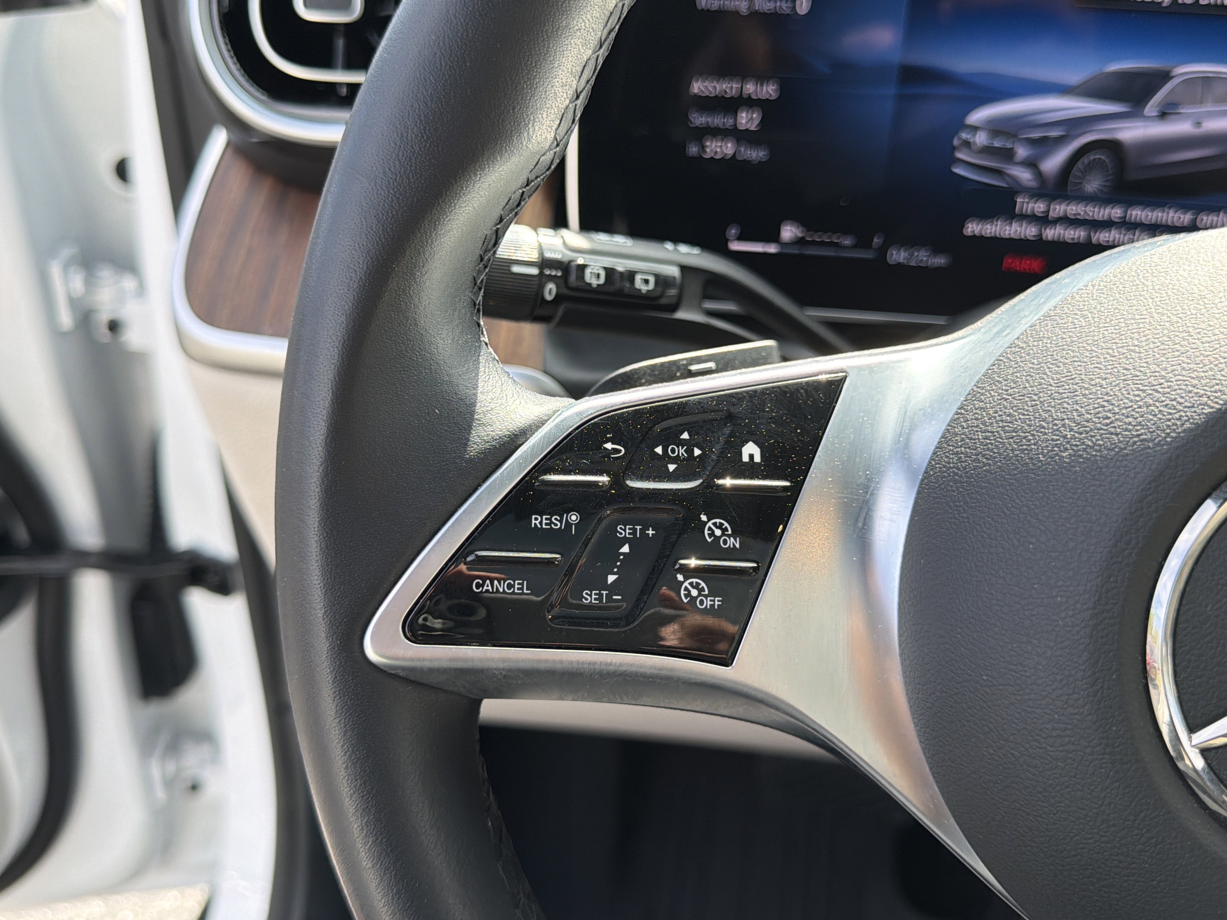 2025 Mercedes-Benz GLC GLC 350e