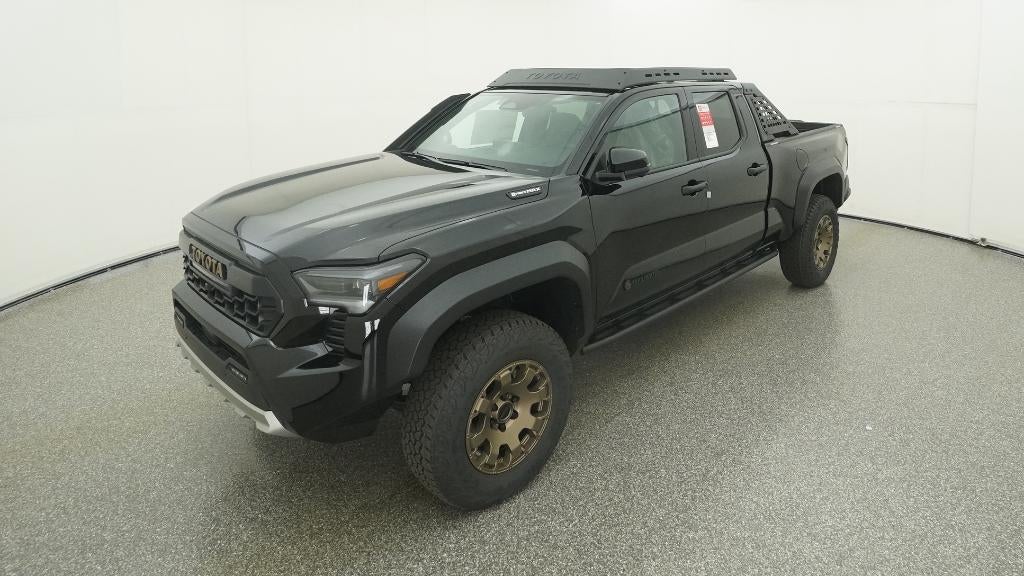 2026 Toyota Tacoma i-FORCE MAX Tacoma Trailhunter