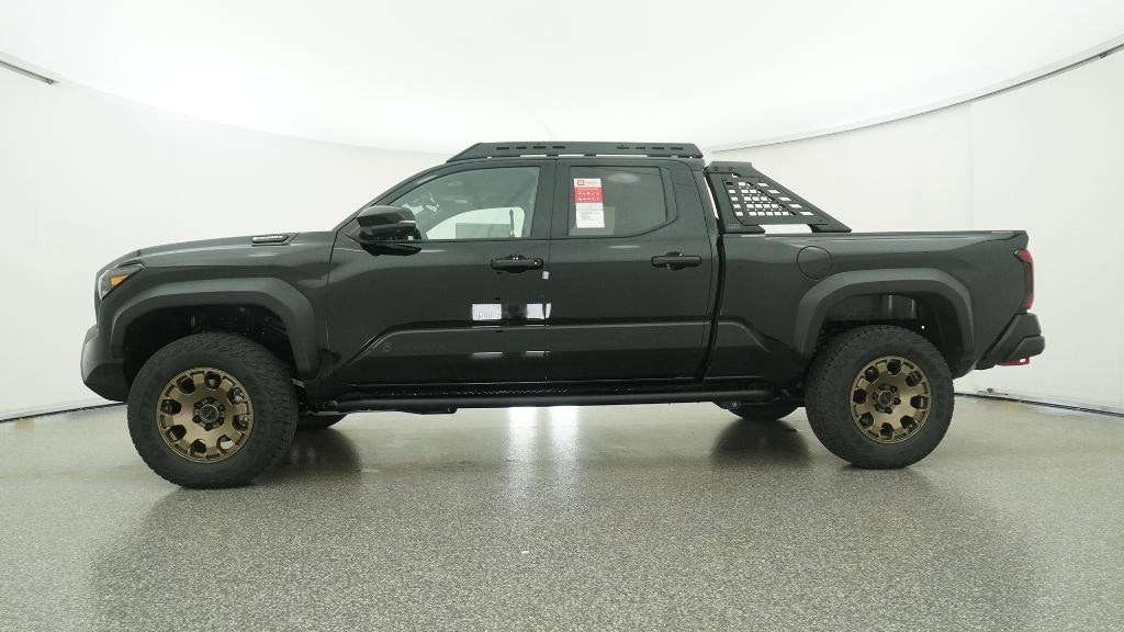 2026 Toyota Tacoma i-FORCE MAX Tacoma Trailhunter