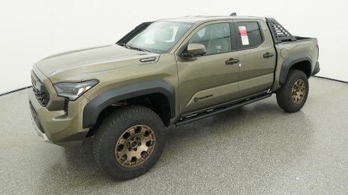 2026 Toyota Tacoma i-FORCE MAX Tacoma Trailhunter