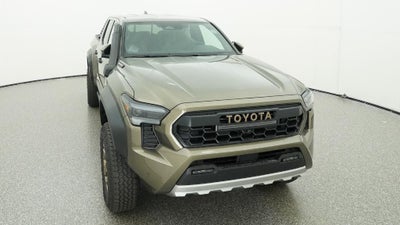 2026 Toyota Tacoma i-FORCE MAX Tacoma Trailhunter