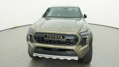 2026 Toyota Tacoma i-FORCE MAX Tacoma Trailhunter