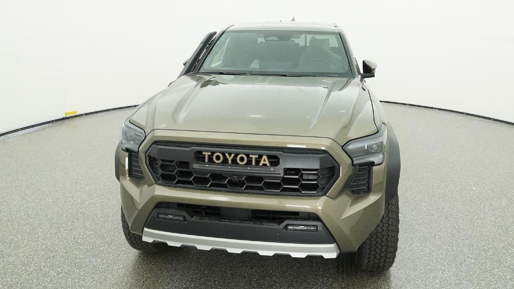 2026 Toyota Tacoma i-FORCE MAX Tacoma Trailhunter