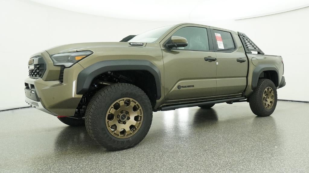 2026 Toyota Tacoma i-FORCE MAX Tacoma Trailhunter