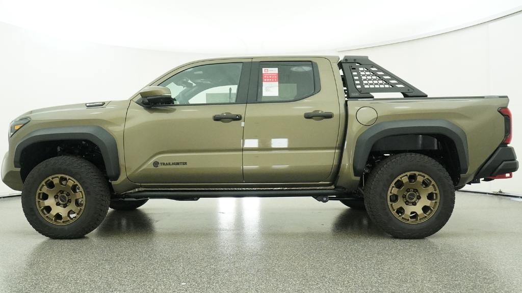 2026 Toyota Tacoma i-FORCE MAX Tacoma Trailhunter