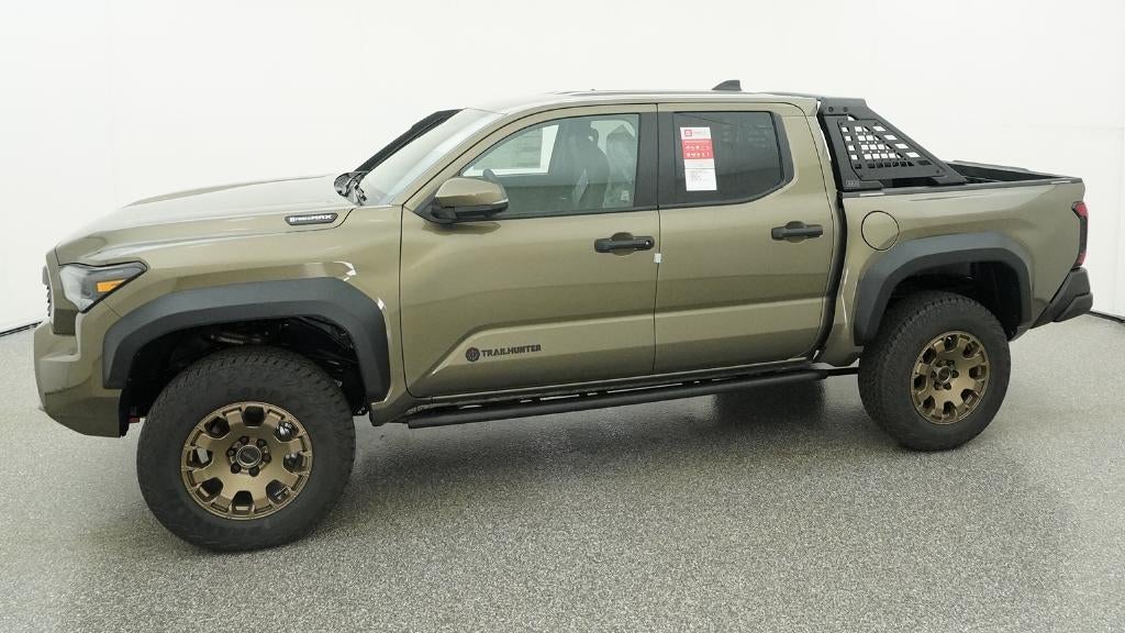 2026 Toyota Tacoma i-FORCE MAX Tacoma Trailhunter