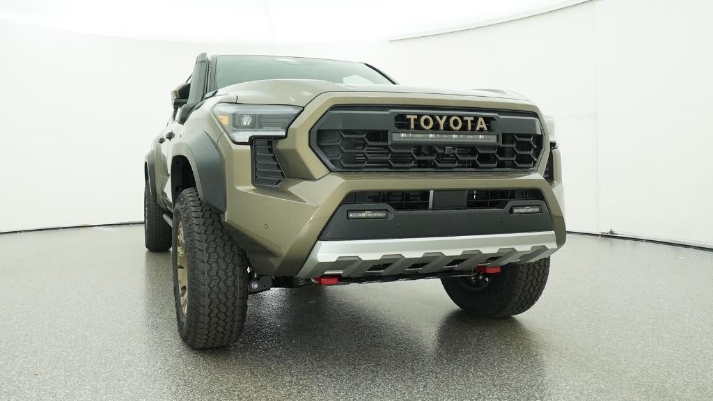2026 Toyota Tacoma i-FORCE MAX Tacoma Trailhunter
