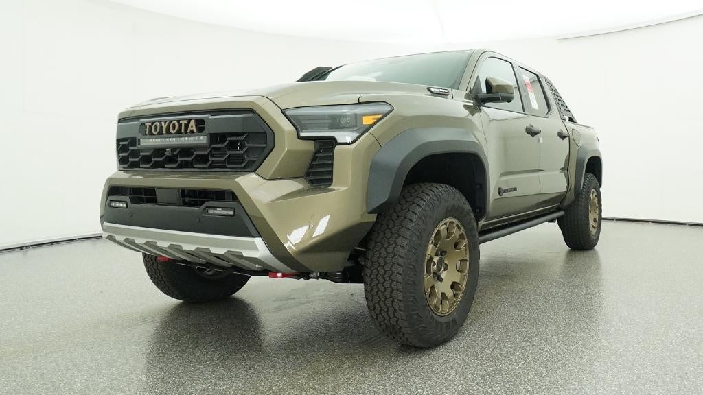2026 Toyota Tacoma i-FORCE MAX Tacoma Trailhunter