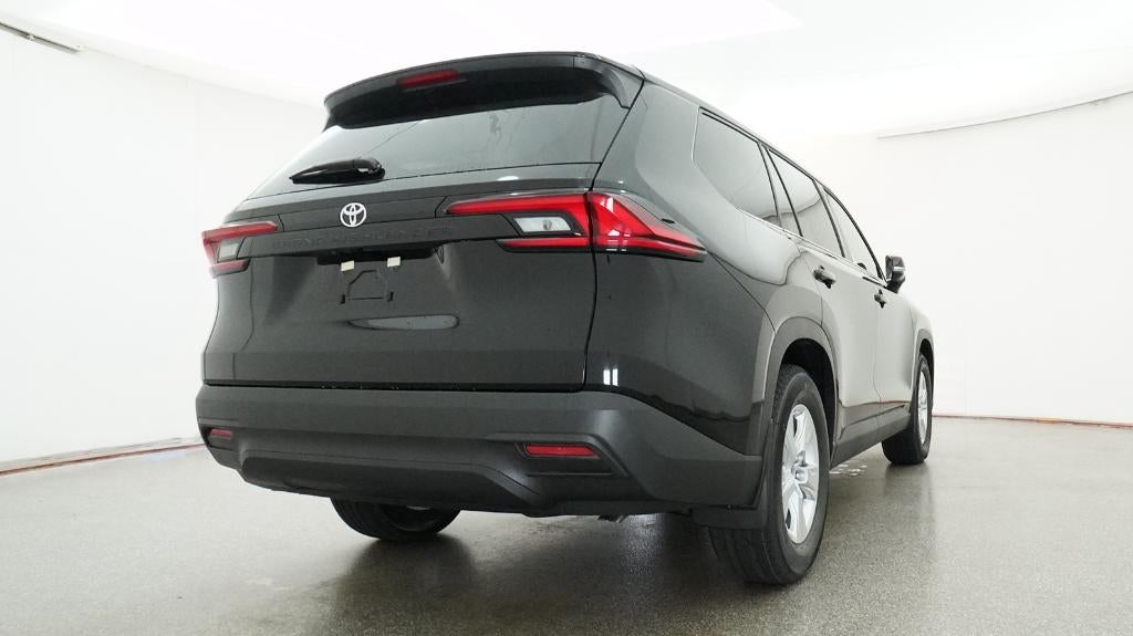 2026 Toyota Grand Highlander LE
