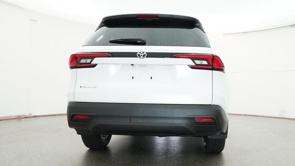 2026 Toyota Grand Highlander Hybrid LE