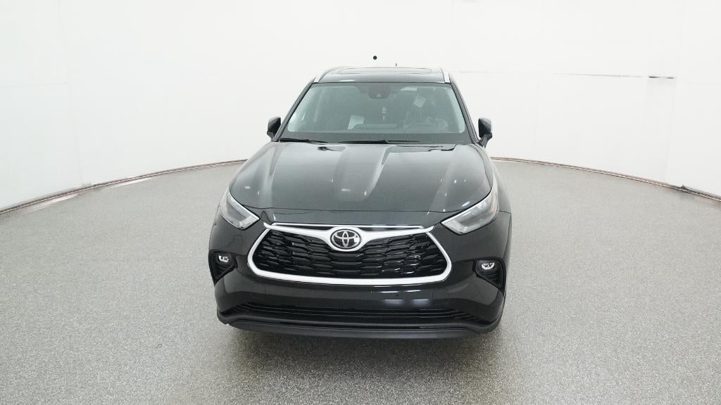 2026 Toyota Highlander XLE