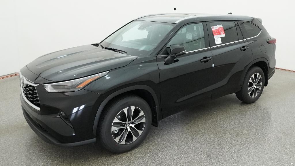 2026 Toyota Highlander XLE