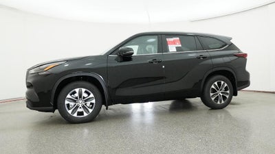 2026 Toyota Highlander XLE