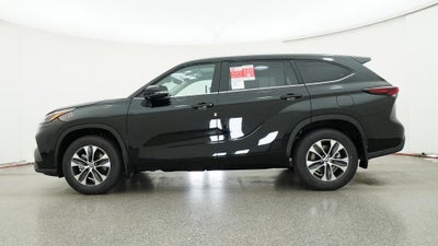 2026 Toyota Highlander XLE