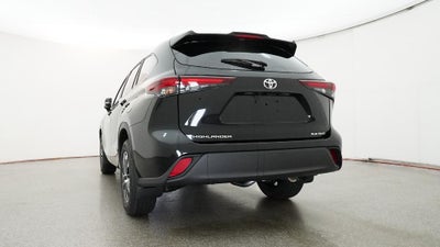 2026 Toyota Highlander XLE