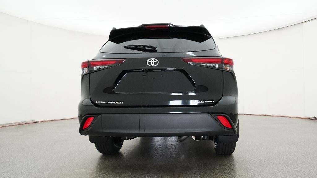 2026 Toyota Highlander XLE