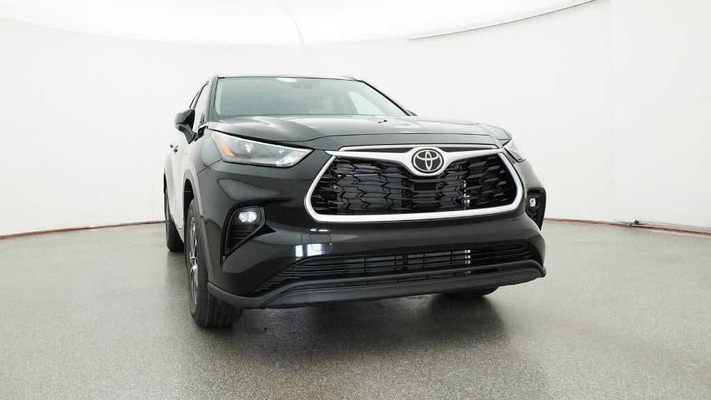 2026 Toyota Highlander XLE