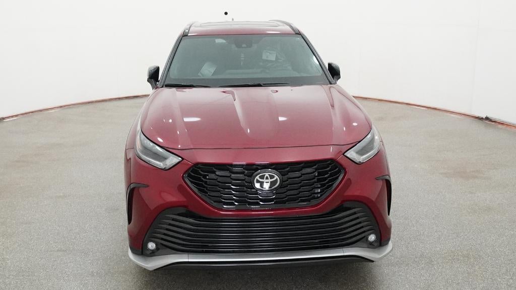 2026 Toyota Highlander XSE