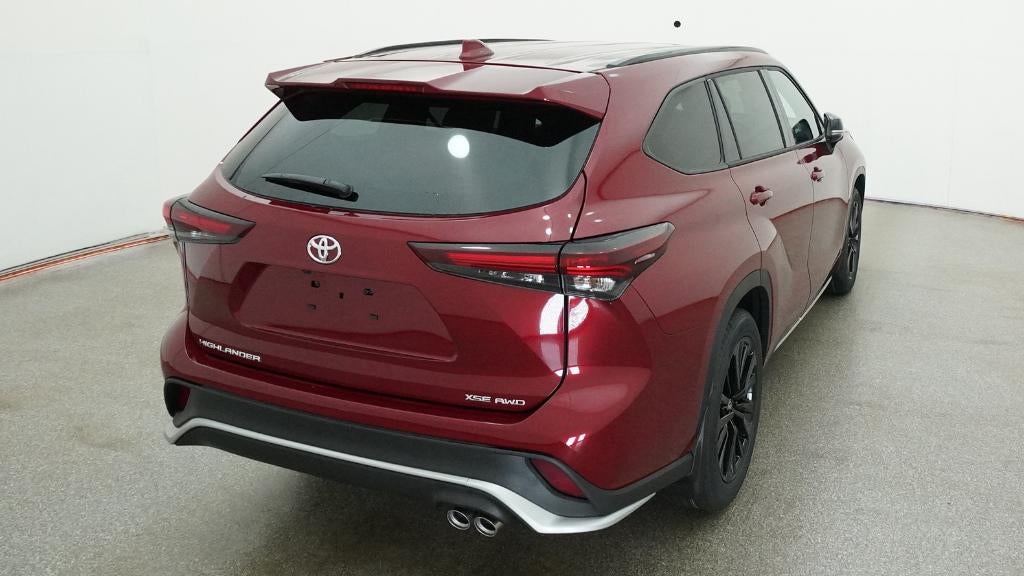 2026 Toyota Highlander XSE