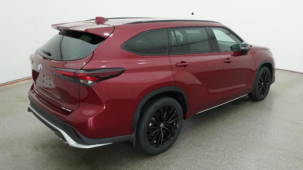 2026 Toyota Highlander XSE