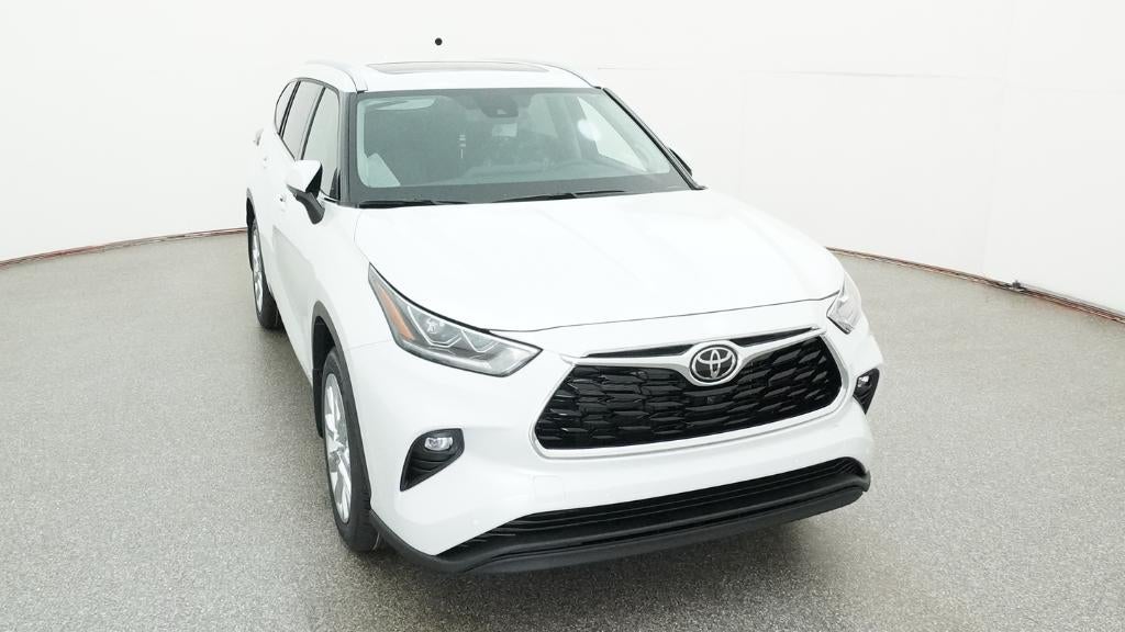 2026 Toyota Highlander Hybrid Limited