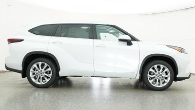 2026 Toyota Highlander Hybrid Limited