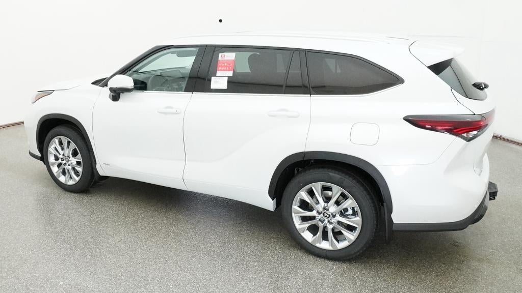 2026 Toyota Highlander Hybrid Limited