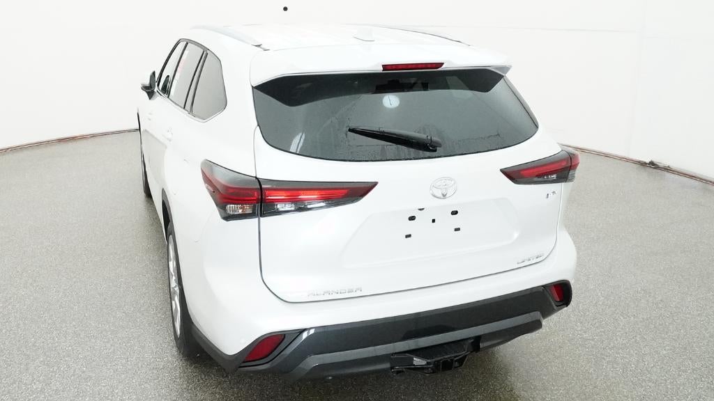 2026 Toyota Highlander Hybrid Limited