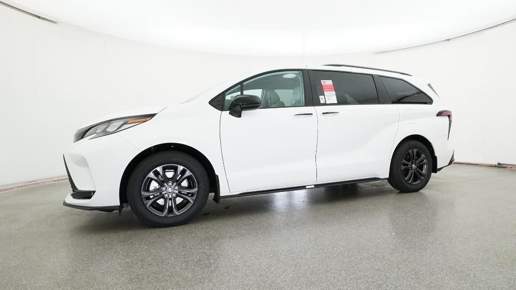 2026 Toyota Sienna XSE