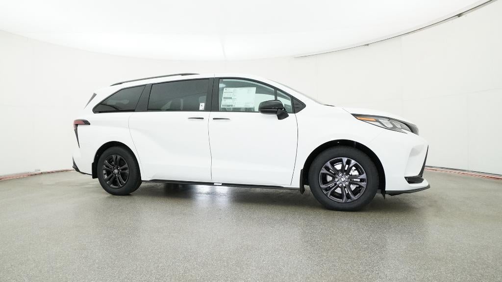 2026 Toyota Sienna XSE
