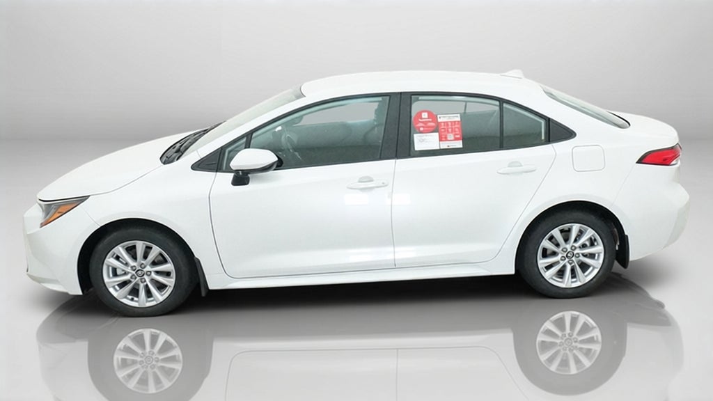 2027 Toyota Corolla LE