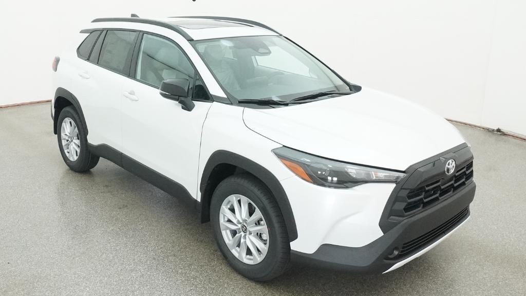 2026 Toyota Corolla Cross LE